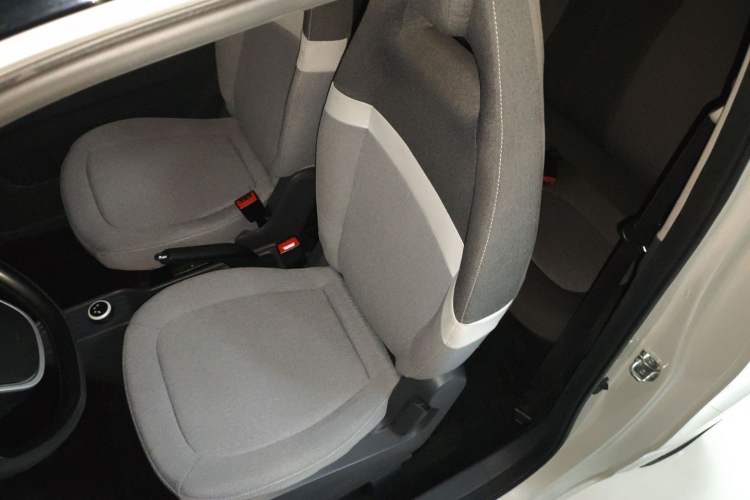 Used Wuling Hongguang MINIEV 2022 Macaron Premium Model – Lithium Iron Phosphate
