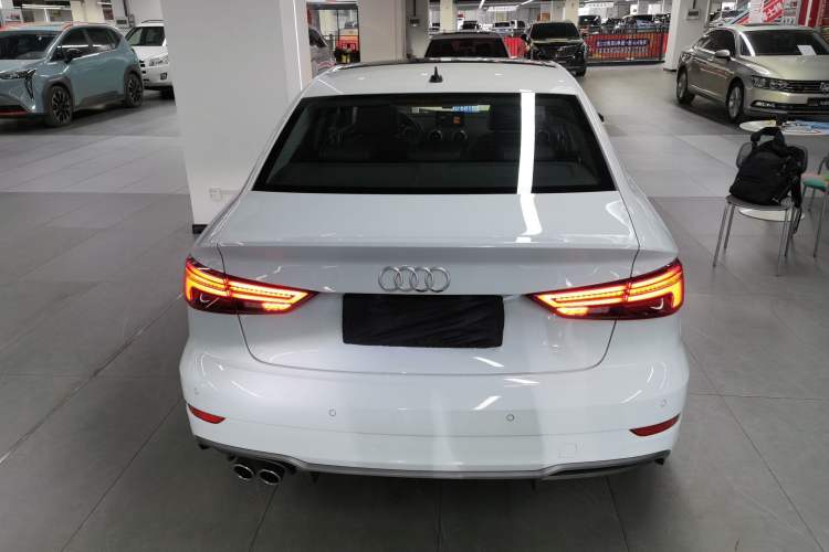 Used Audi A3 2020 Limousine 35 TFSI Fashion Edition China VI Emission Standard
