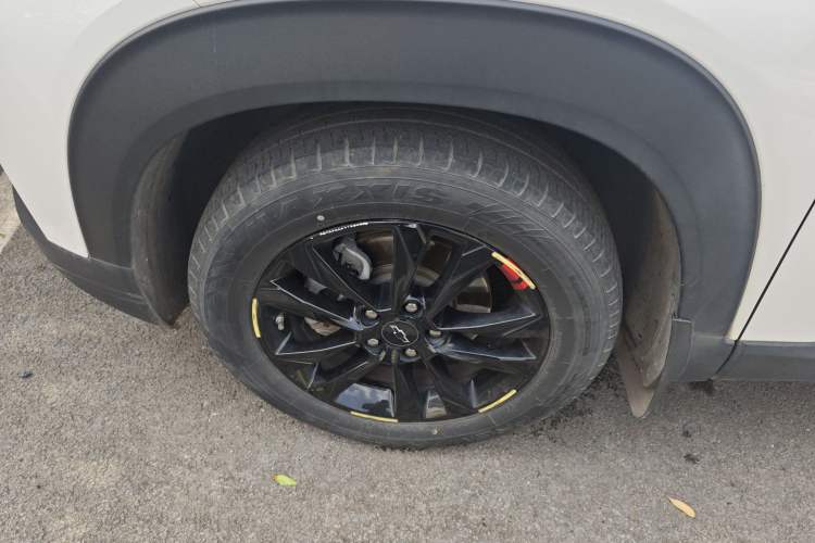 Used Chevrolet Trailblazer 2019 435T Redline CVT Two-Wheel-Drive Sharp Edition China VI Standard Left Front Wheel Hub