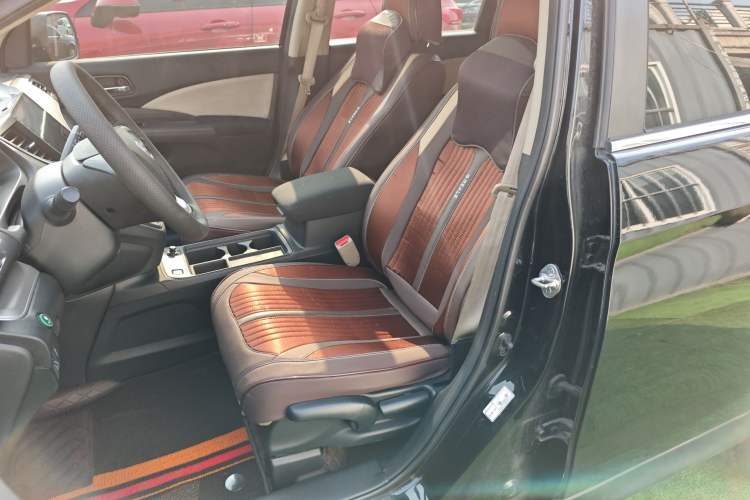 Used Honda CR-V 2016 2.0L two-wheel drive Urban Edition