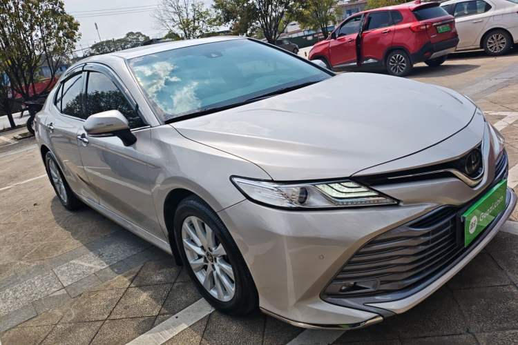 Used Toyota Camry 2018 2.0G Luxury Edition