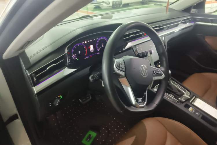 Used Volkswagen FAW-Volkswagen CC 2021 Estate Vehicle 380TSI Vizzion Edition
