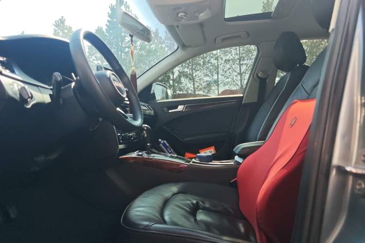 Used Audi A4L 2011 2.0 TFSI Comfort Model