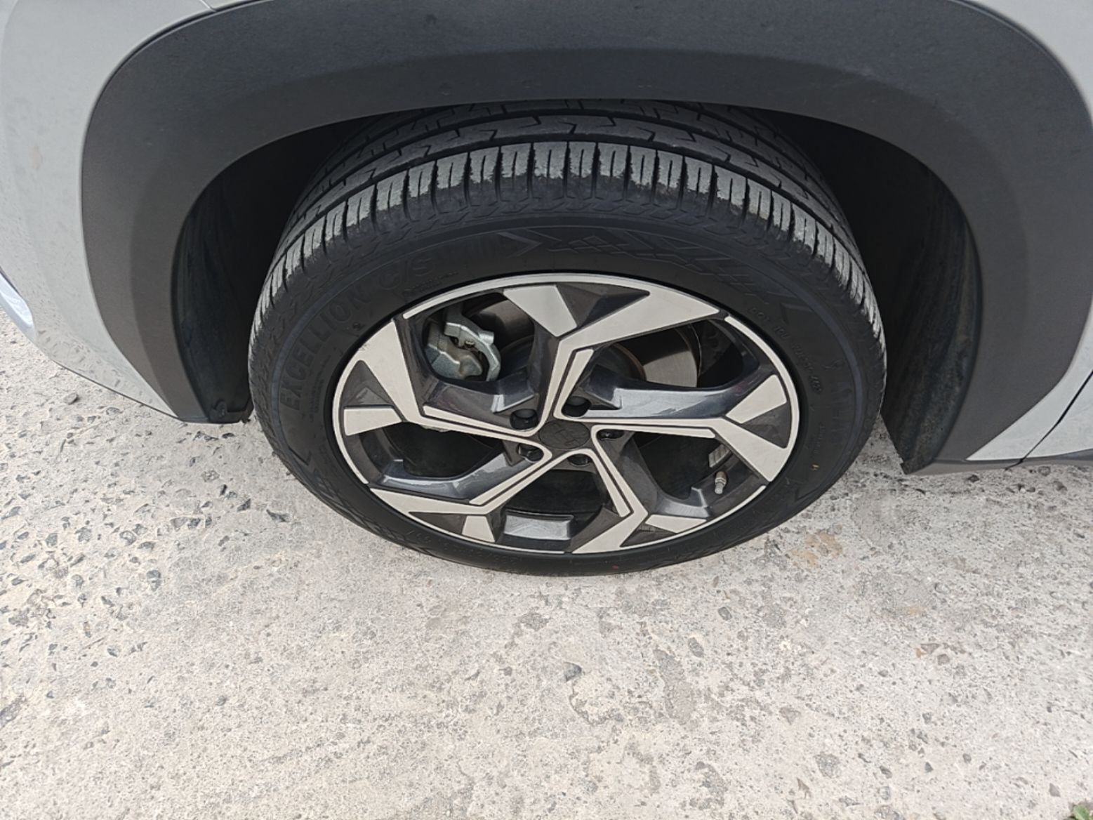 Geely Auto FX11 2023 1.5TD DCT Prestige Edition — снимка 10