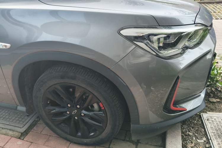 Used Chevrolet Orlando 2018 Redline 530T Automatic Enjoyment Edition (5+2 Model) – China V Standard Right Front Wheel Hub