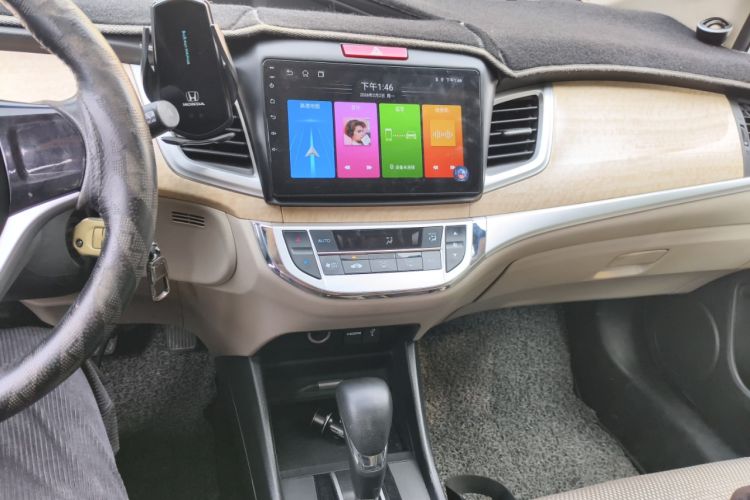 Used Honda Jade 2013 1.8L automatic Comfort version 5 seats Audio And AC Panel