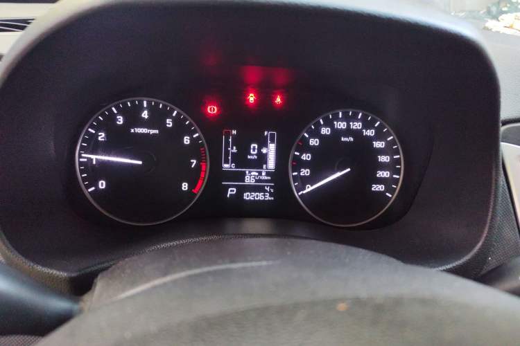 Used Hyundai ix25 2015 1.6L Automatic Two-Wheel Drive Smart GLS Trim
