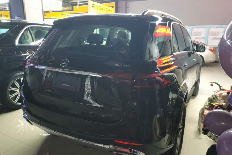 Used Mercedes-Benz GLE 2024 GLE 450 4MATIC Stylish Model
