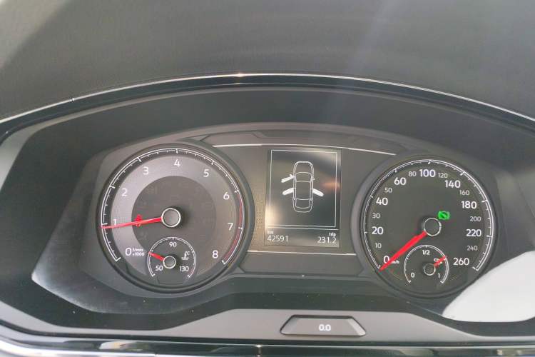 Used Volkswagen Lamando 2019 280TSI DSG Comfort Edition China VI standard Instrument Cluster
