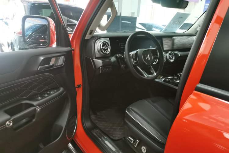 Used Tank 300 2021 City Edition 2.0T—Truly Stylish Driver Seat