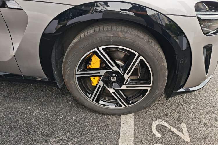 Used Xiaomi Auto YU7 2025 Ultra-Long Range Rear-Wheel Drive Version