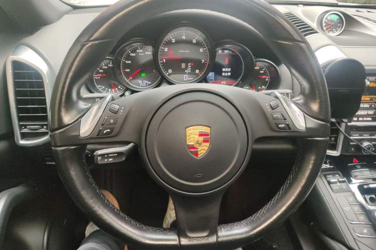 Used Porsche Cayenne 2014 Cayenne Platinum Edition 3.0T