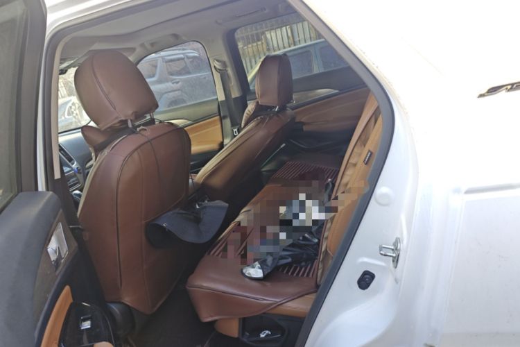 Used CHANGAN CS95 2017 2.0T Four-Wheel Drive ZhiZun Edition