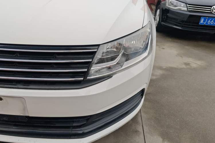 Used Volkswagen Lavida 2017 1.6L Automatic Fashion Edition
