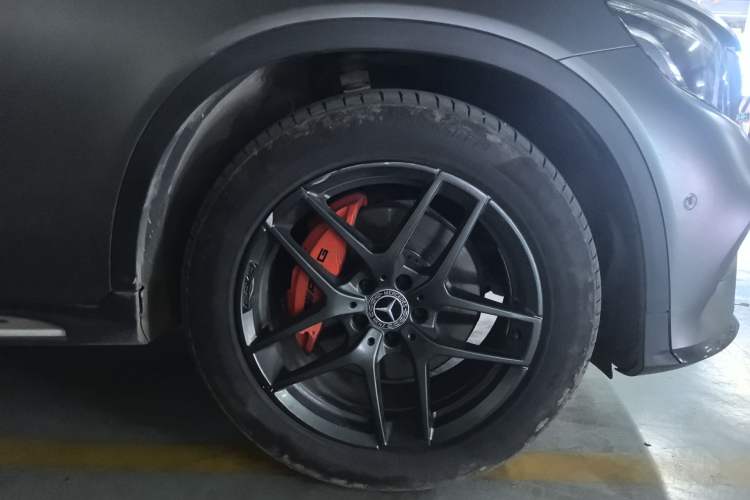 Used Mercedes-Benz GLC 2017 GLC 260 4MATIC Luxury Model
