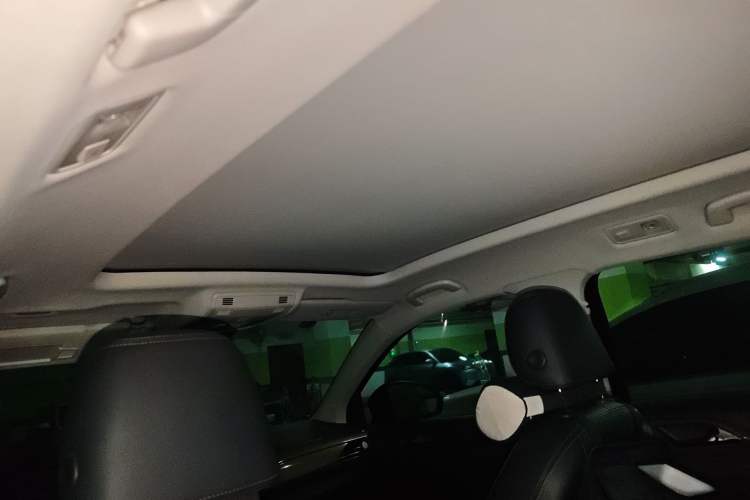 Used Volkswagen Tharu 2020 280TSI Two-Wheel Drive Luxury Edition China VI Standard
