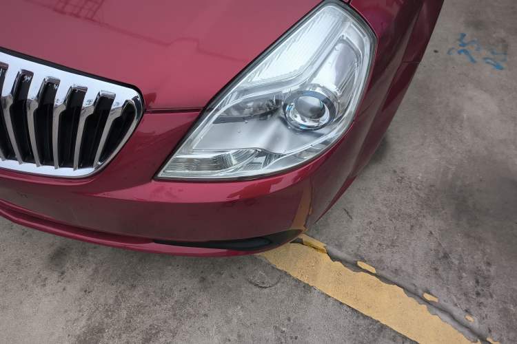 Used Buick Excelle 2015 1.5L Automatic Classic Model Left Front Headlight