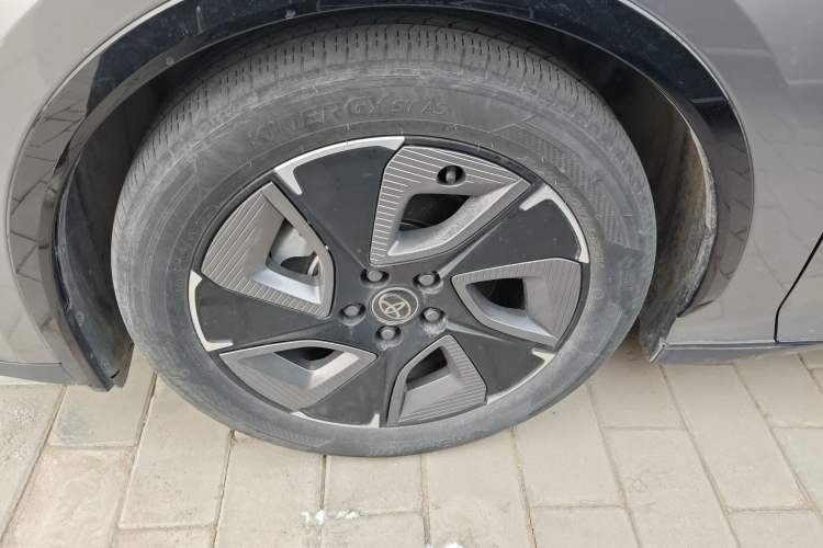 Used Toyota bZ3 2023 616 km Long-Range PRO
