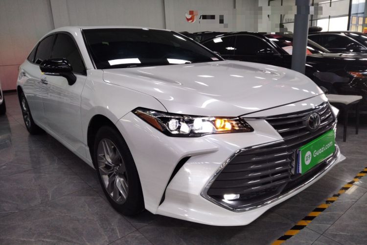 Used Toyota Avalon 2019 2.0L Luxury Edition China VI Standard
