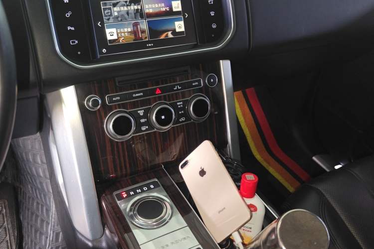 Used Land Rover Range 2016 3.0 SC V6 Vogue Extended Version
