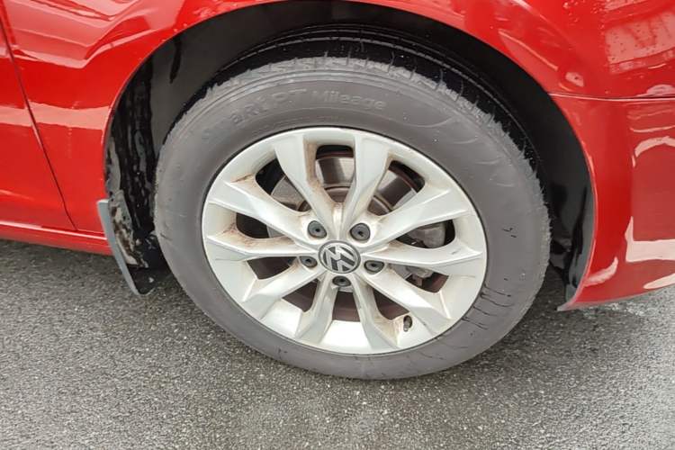 Used Volkswagen Golf 2012 1.6L Automatic Comfort Model
