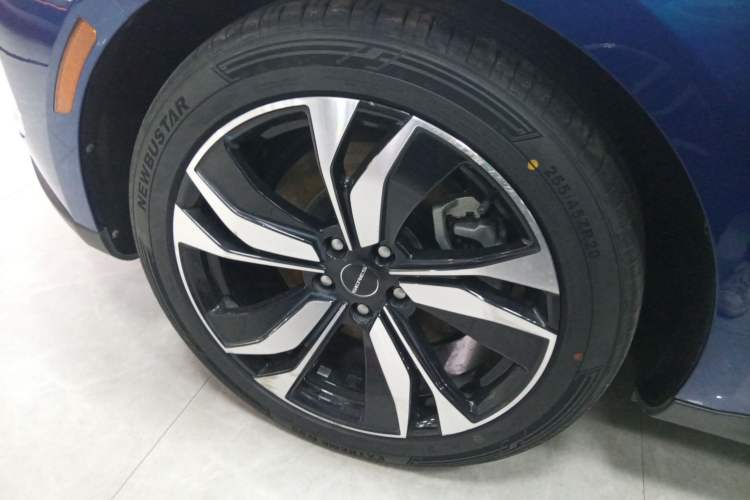 Used SERES SF5 2021 Four-Wheel Drive Freedom Expedition Edition