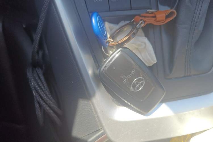 Used Toyota RAV4 2020 2.0L CVT Two-Wheel Drive Fashion PLUS Edition
