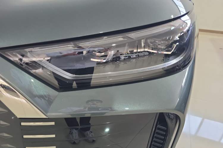 Used Chery Fengyun T8 2025 1.5T 130km Deluxe Version 5 Seats