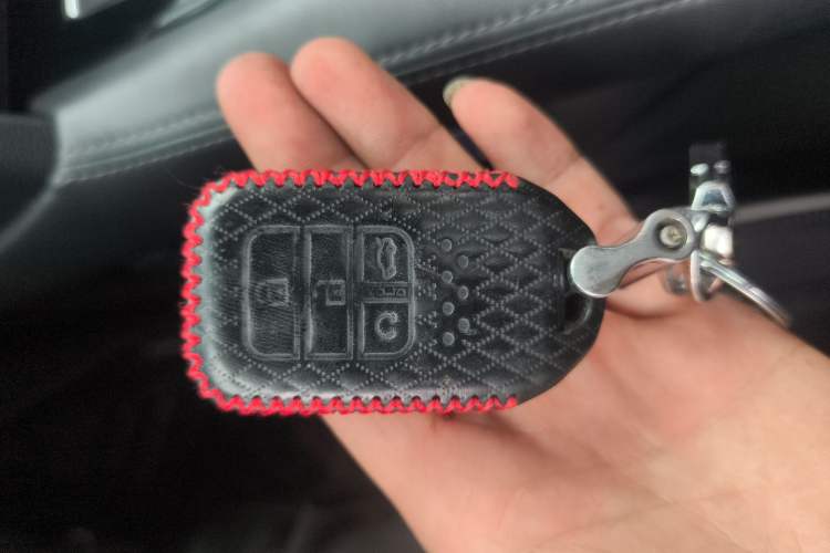 Used Honda UR-V 2017 370TURBO 2WD Prestige Edition China V Vehicle Key