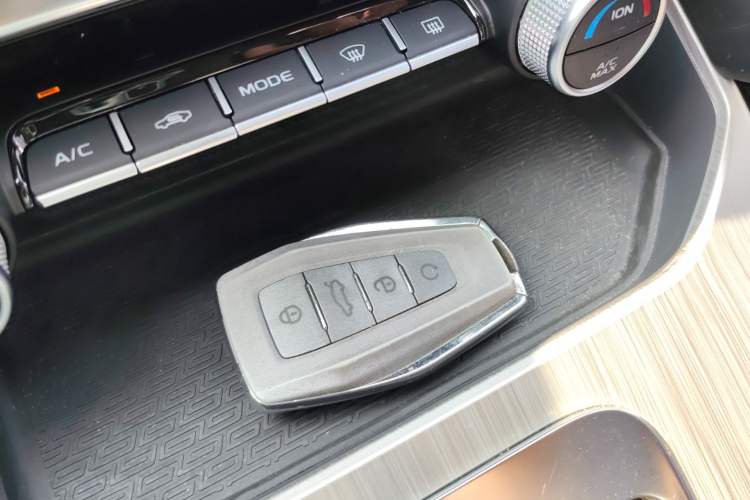 Used Geely Auto Coolray 2019 Sport Model 260T DCT Battle China V Standard