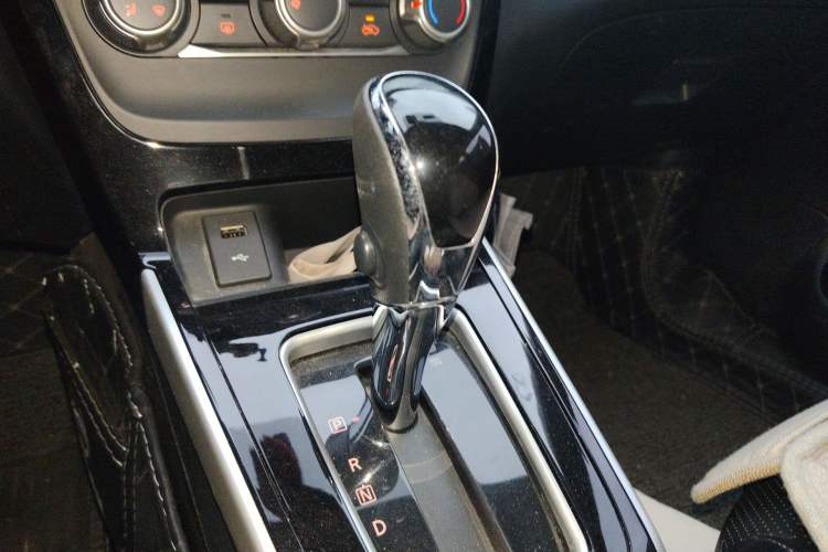 Used Nissan Sylphy 2019 1.6XV CVT Smart Connect Luxury Edition China VI Standard