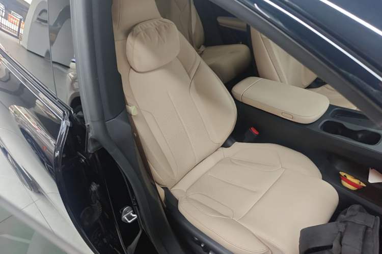 Used Nio ET5T 2024 75kWh Touring