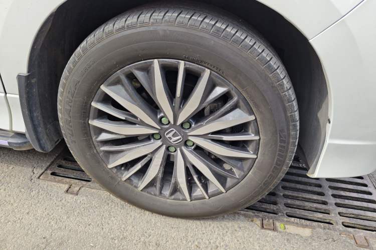 Used Honda Avancier 2020 370TURBO Two-Wheel Drive Luxury Edition Right Front Wheel Hub