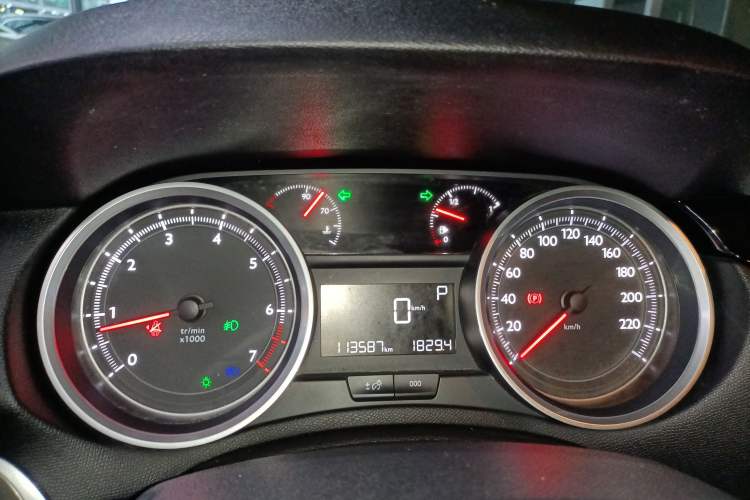 Used Peugeot 408 2015 1.2T Automatic Luxury Edition Instrument Cluster