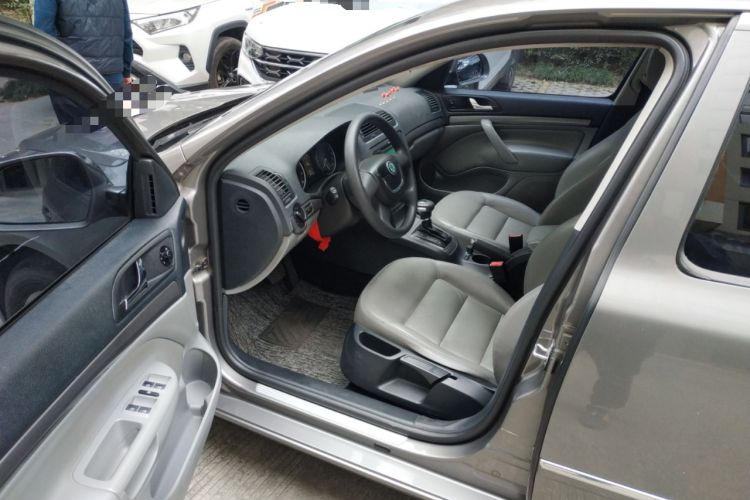 Used Skoda Octavia 2012 1.6L Automatic Yijun Edition