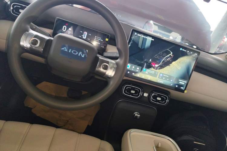 Used AION UT 2025 330 Starlight Edition Gear Lever