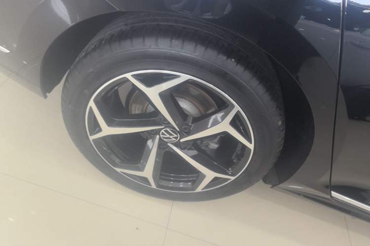 Used Volkswagen Passat 2023 330TSI Starry Luxury Edition
