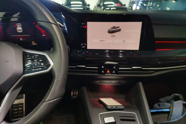 Used Volkswagen Golf 2024 280TSI DSG R-Line 50th Anniversary Edition