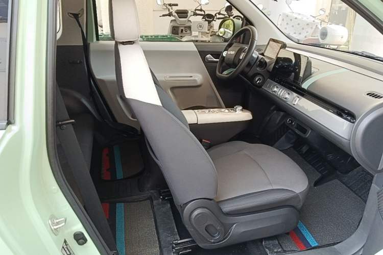 Used CHANGAN NEVO Lumin 2025 205 km Xiangqin Version