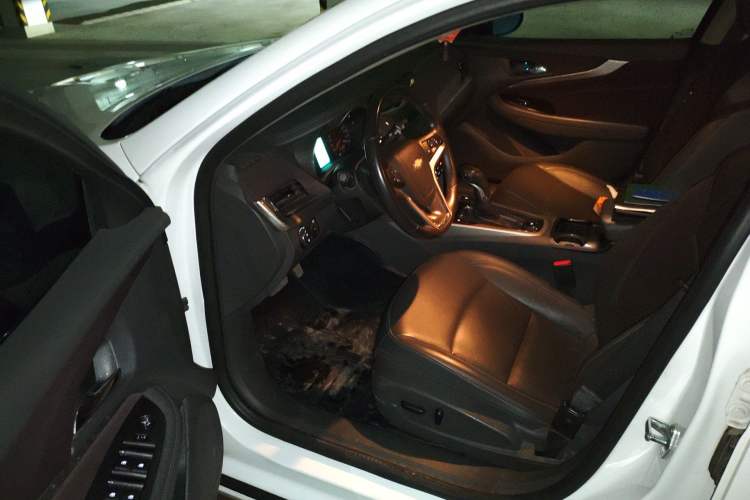 Used Chevrolet Malibu 2016 2.0L Automatic Luxury Edition
