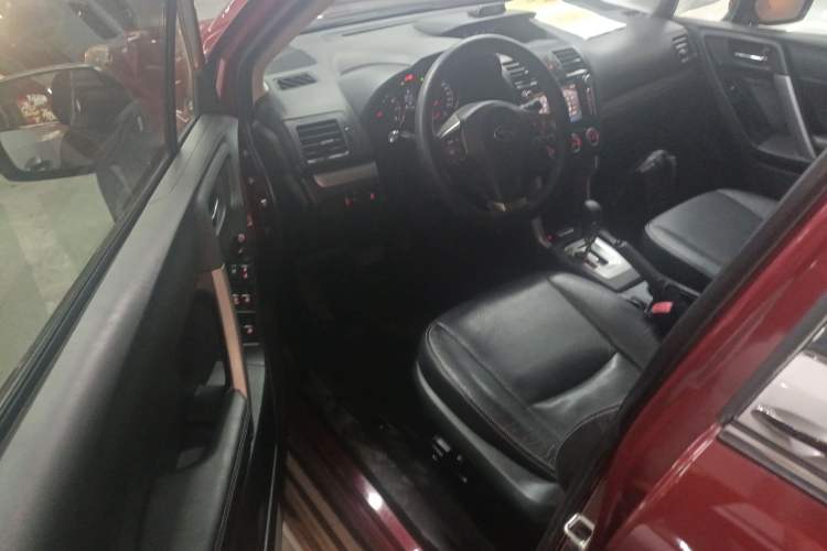 Used Subaru Forester 2013 2.0i Automatic Luxury Edition