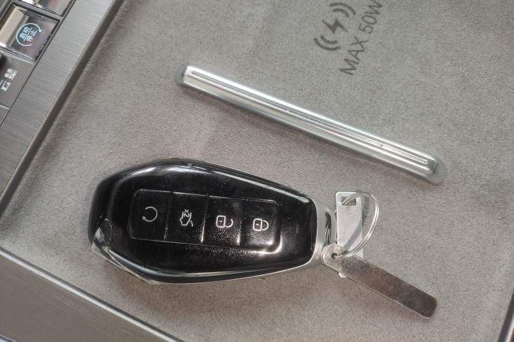 Used Denza N9 2025 Flagship Model