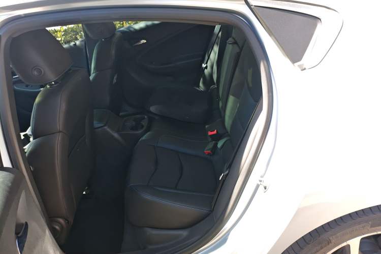 Used Buick VELITE 5 2017 Urban Extended-Range Model
