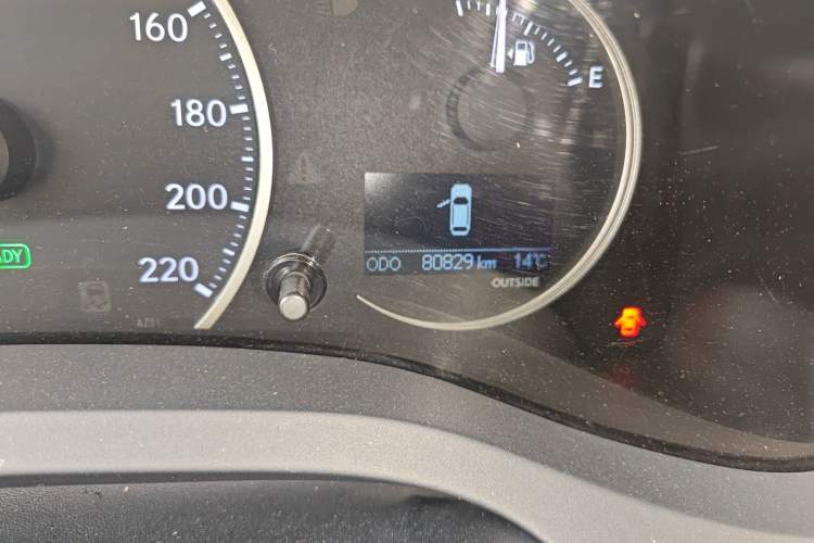 Used Lexus CT 2015 CT200h Chocolate Edition
