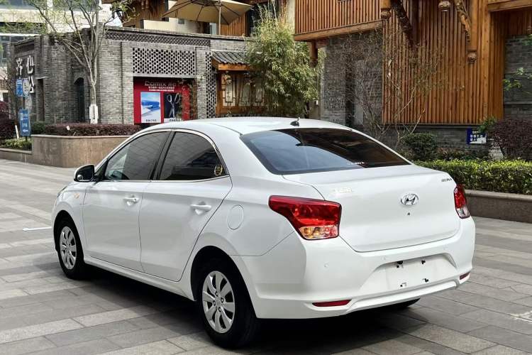 Used Hyundai Verna (older generation) 2017 1.4L Manual Refreshed Version China V Standard Rear Left 45 Deg