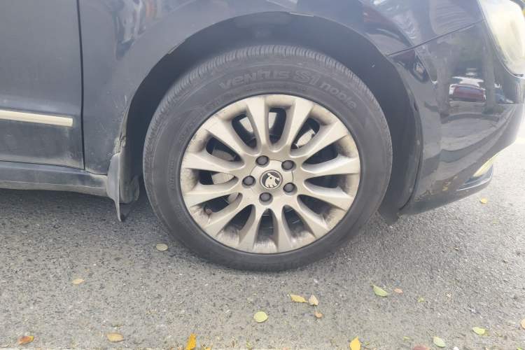 Used Skoda Superb 2013 1.8TSI Automatic MingShi Edition
