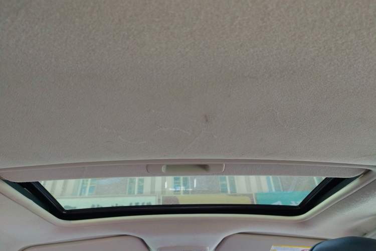 Used Chevrolet Sail 2013 Sedan 1.4L Manual - Youyi Happiness Edition