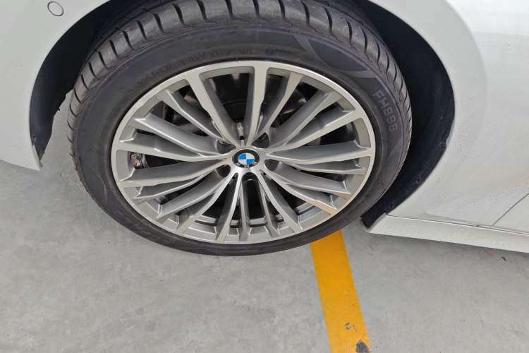 Used BMW 3 Series 2020 320i Sport Package
