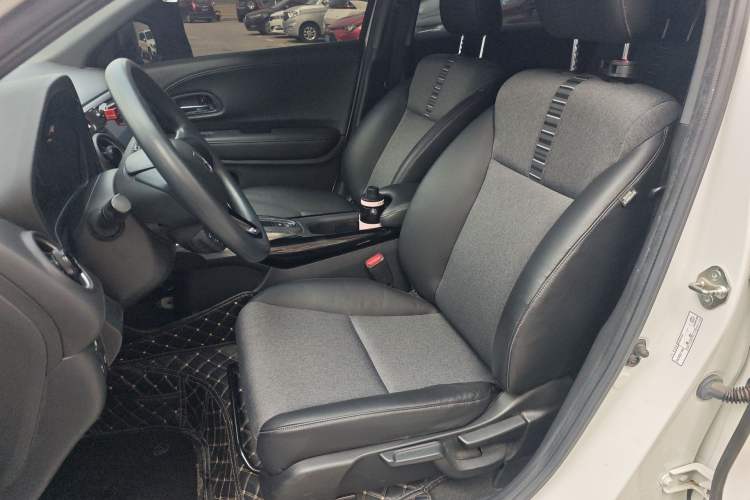 Used Honda XR-V 2020 220TURBO CVT Luxury Edition Left Front Seat