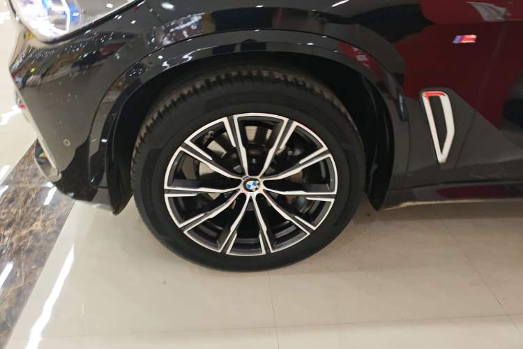 Used BMW X5 2022 Restyled xDrive 30Li Luxury Version M Sport Package